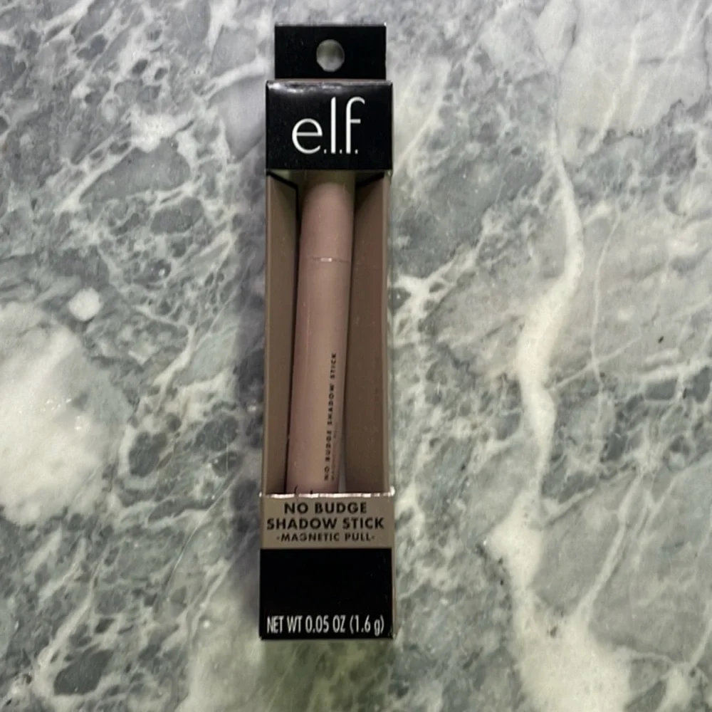 New ELF e.l.f. No Budge‎ Shadow Stick Magnetic Pull